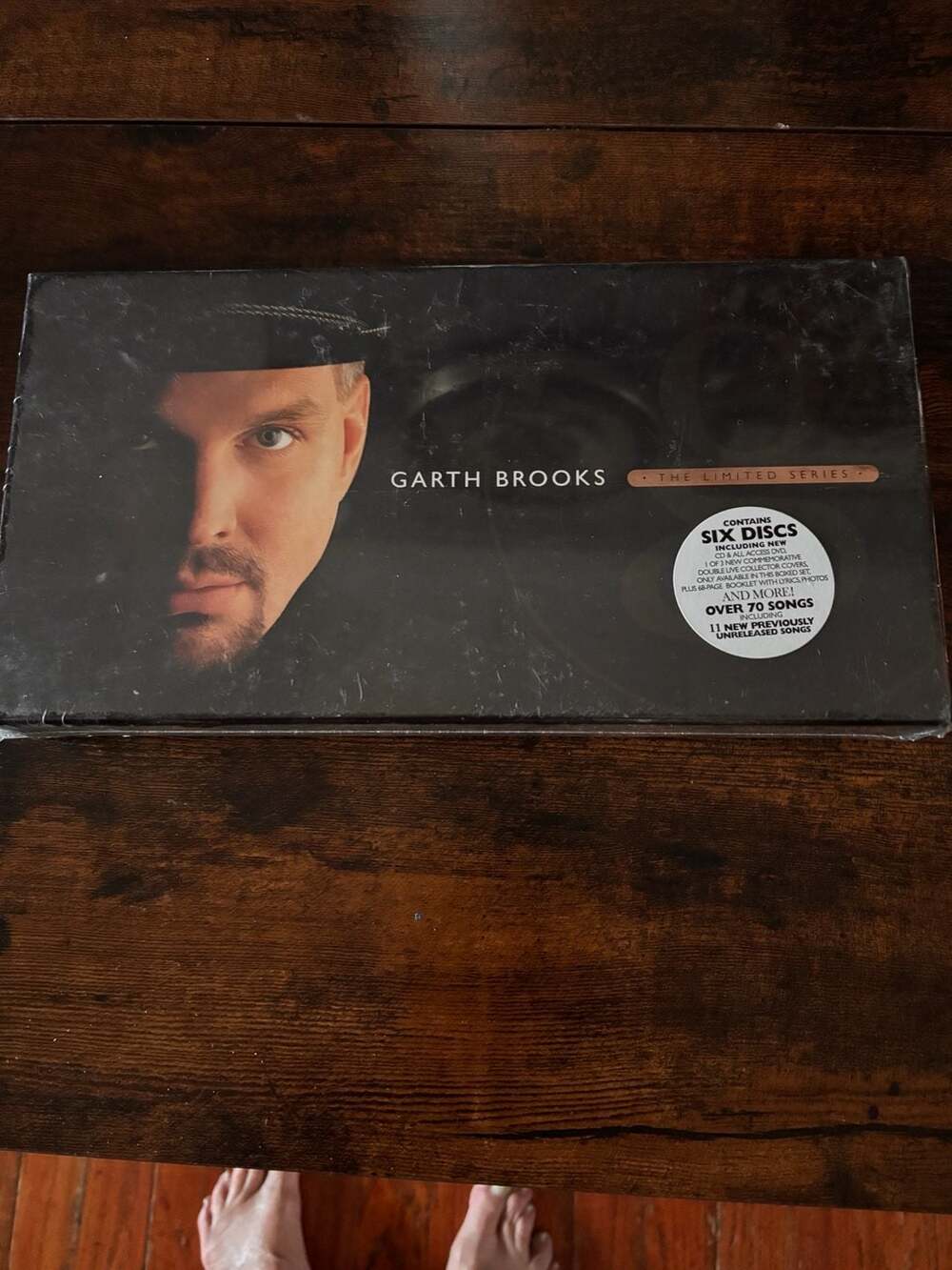 Garth Brooks The Limited Series 6 Disc Box Set (5 CD + 1 DVD)